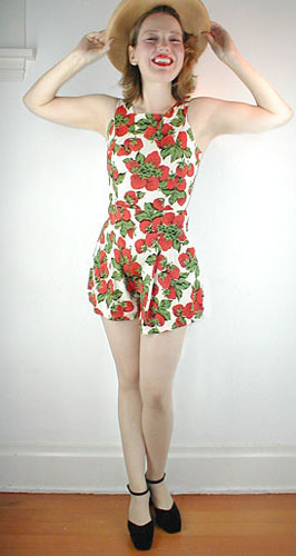 strawberryplaysuit1c.jpg